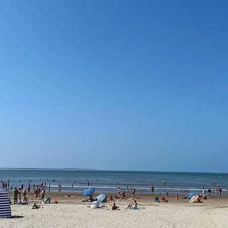 T2 Proche Avec Terrasse Privative Appartamento Royan
